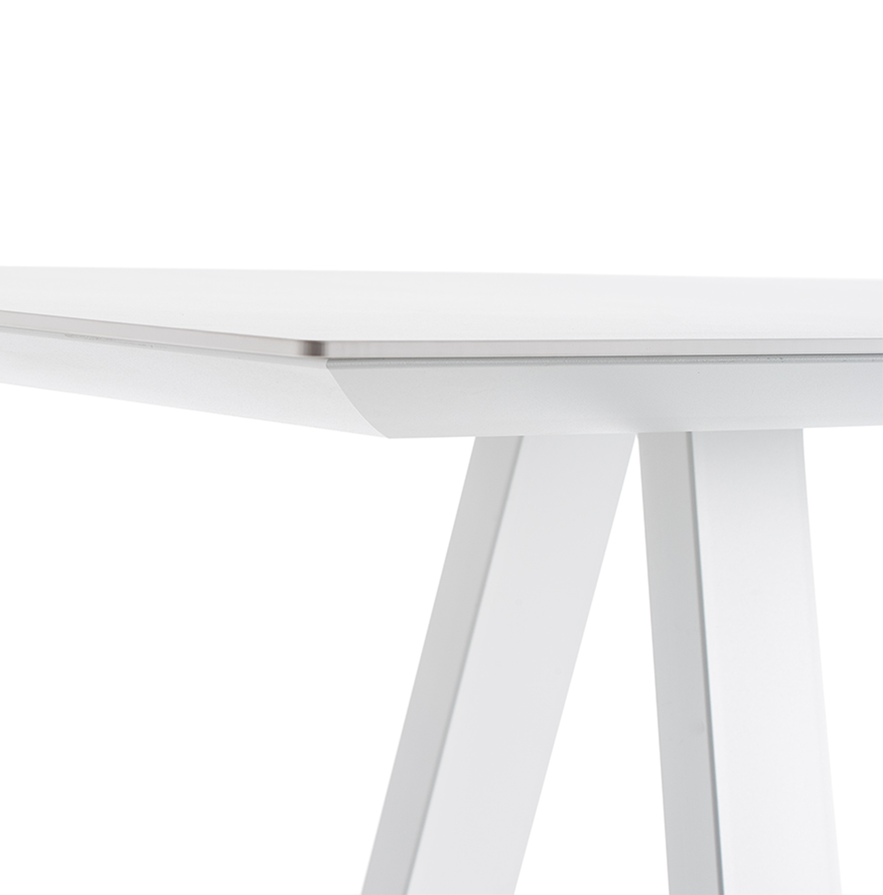 Arki H107 – Image 2